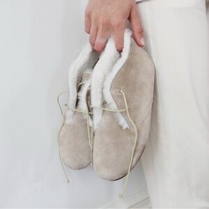 Hobes suede and lambswool wooly shoes  39